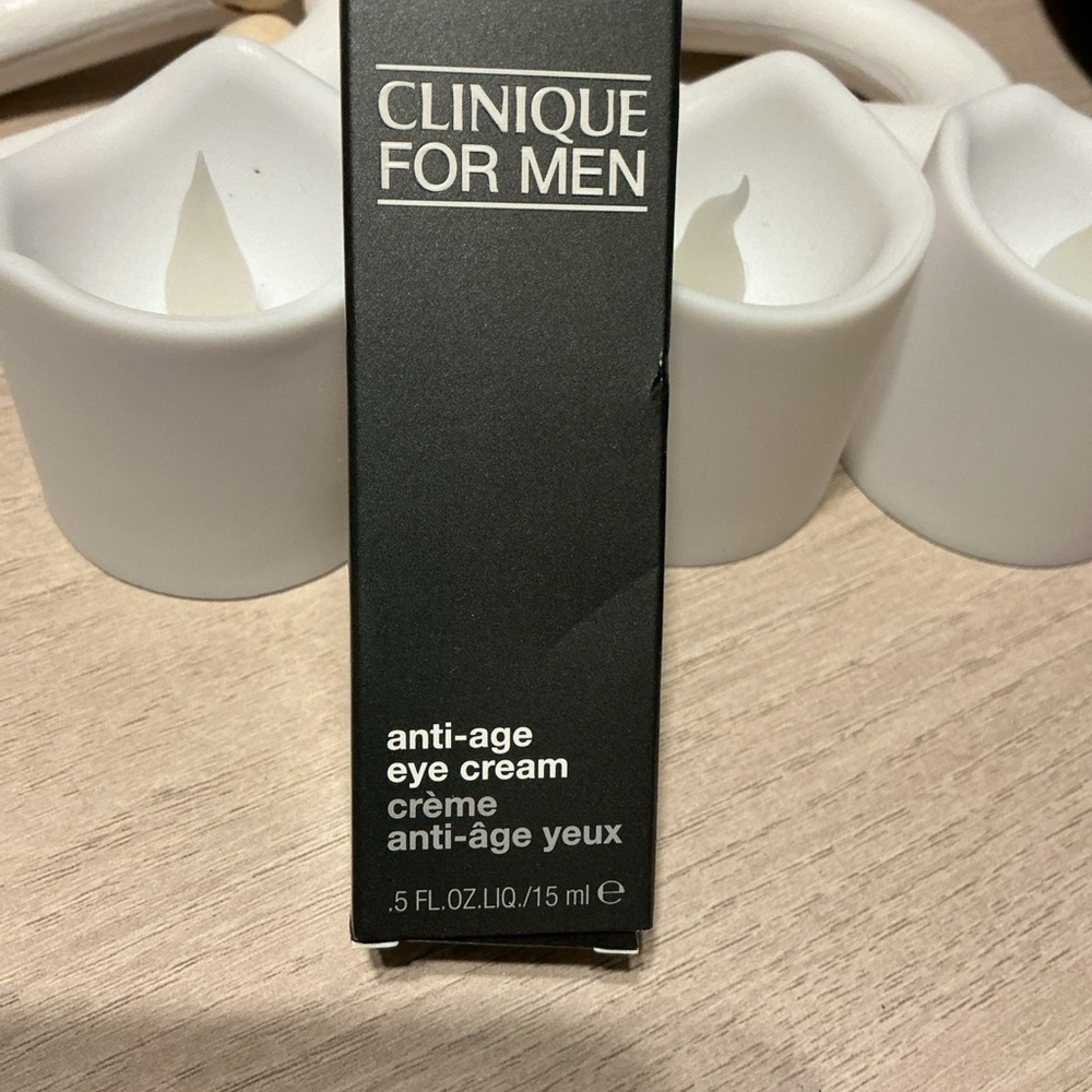 Clinique For Men Anti-Age Eye Cream - Black Packaging
